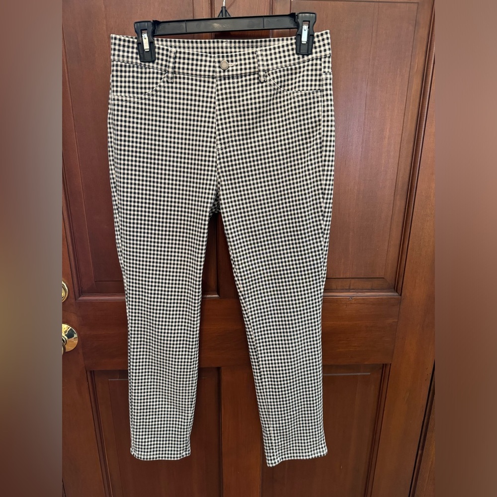 Black & White checked pants, stretchy with Lycra